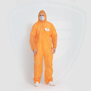 Overol de PP desechable naranja FC1050 Protección contra polvo líquido ligero